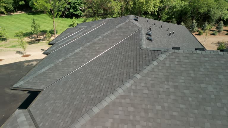 Professional Roofing Service  in Sweetser, IN